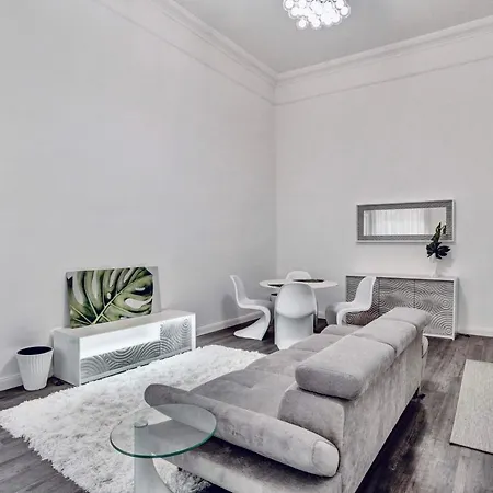 The Downtown Boedapest