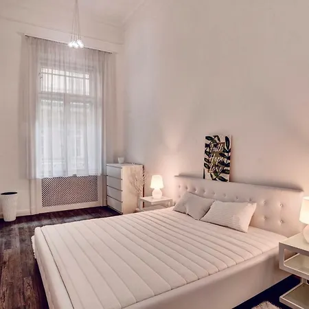 The Downtown Apartment *